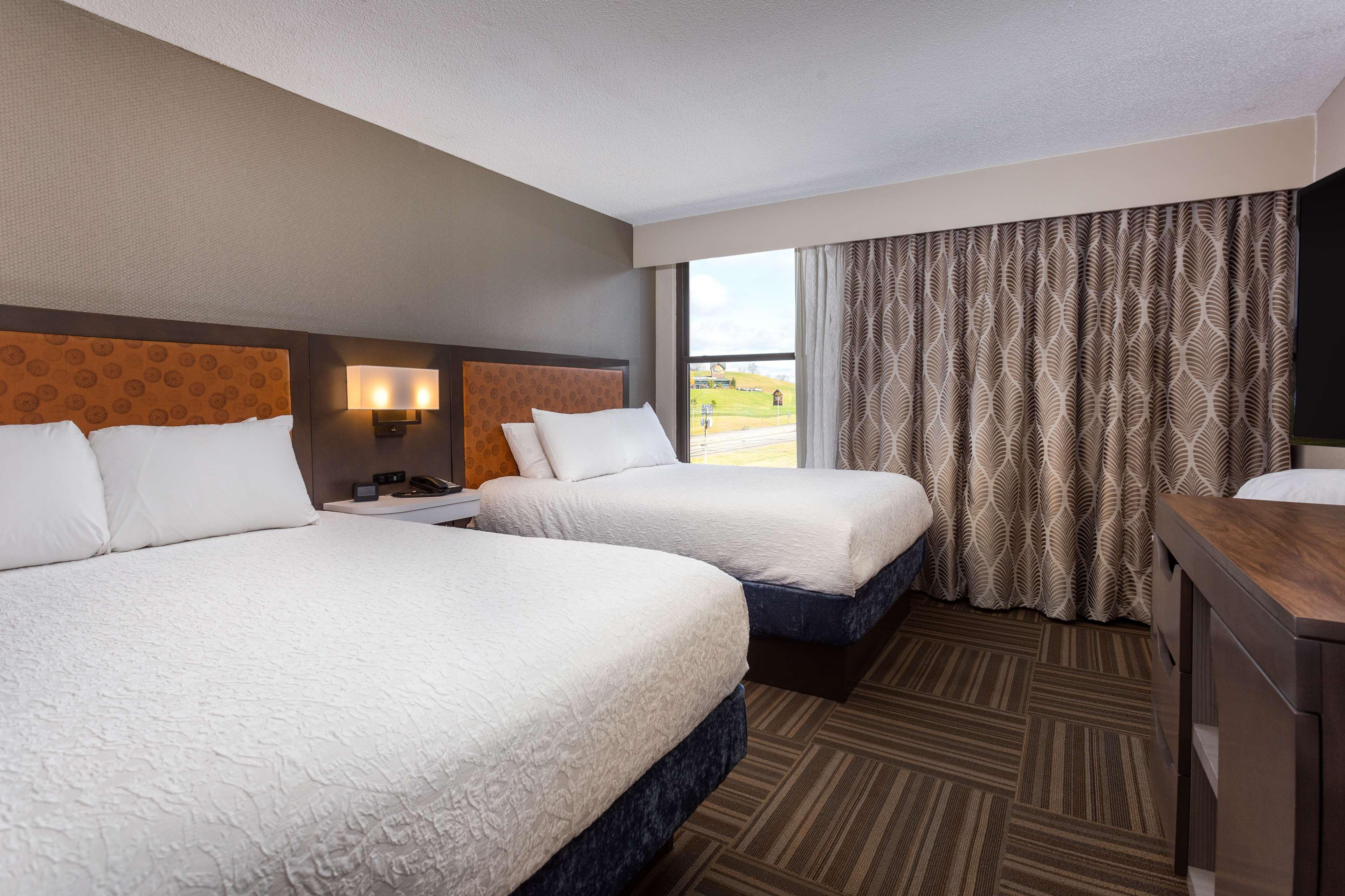 Hampton Inn Bristol Ngoại thất bức ảnh