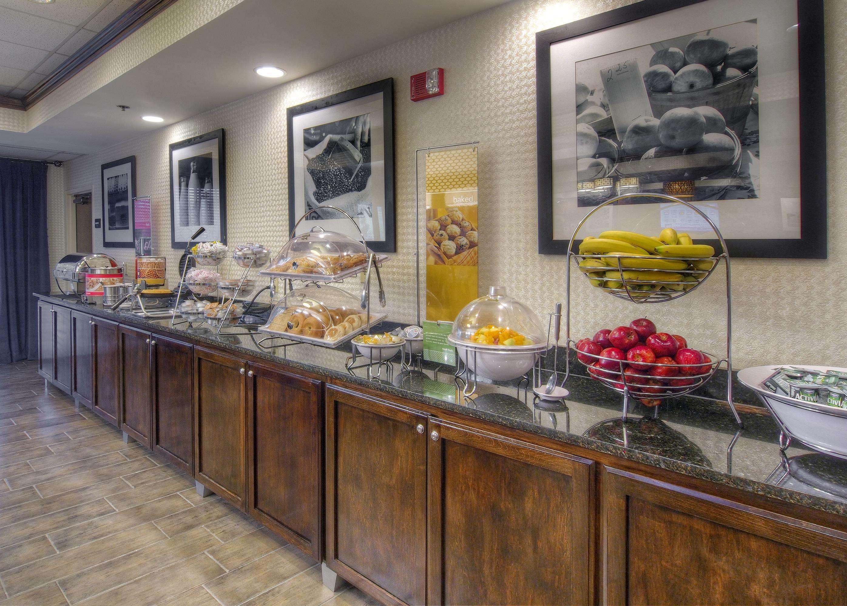 Hampton Inn Bristol Ngoại thất bức ảnh