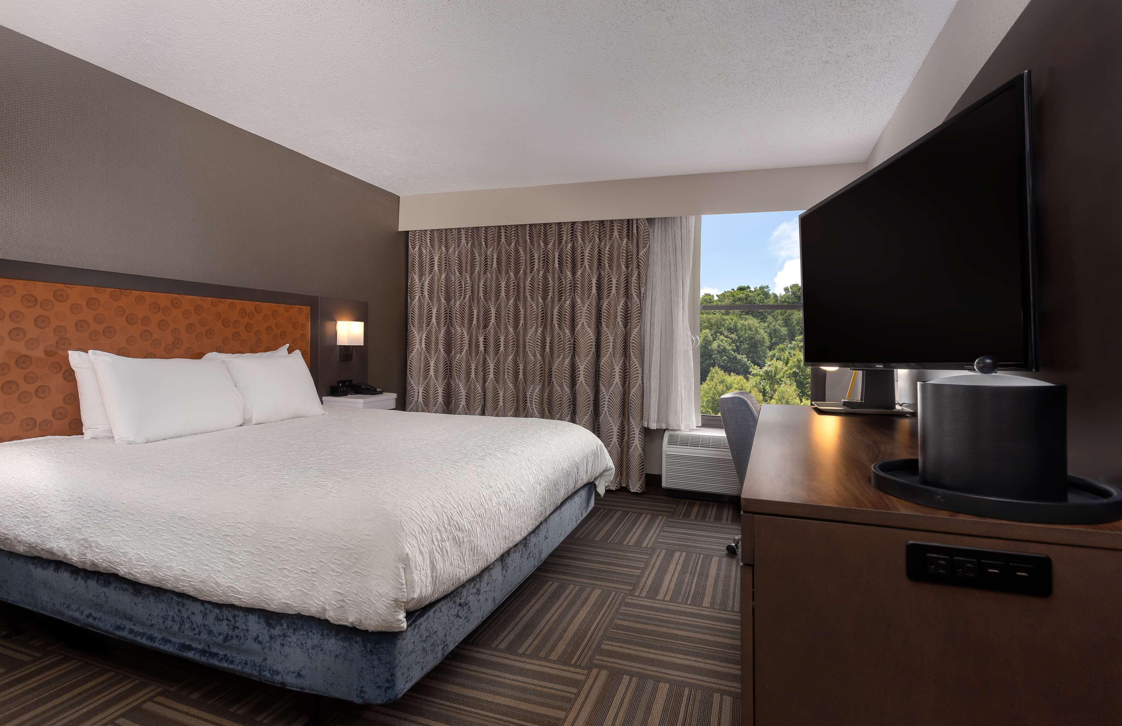 Hampton Inn Bristol Ngoại thất bức ảnh