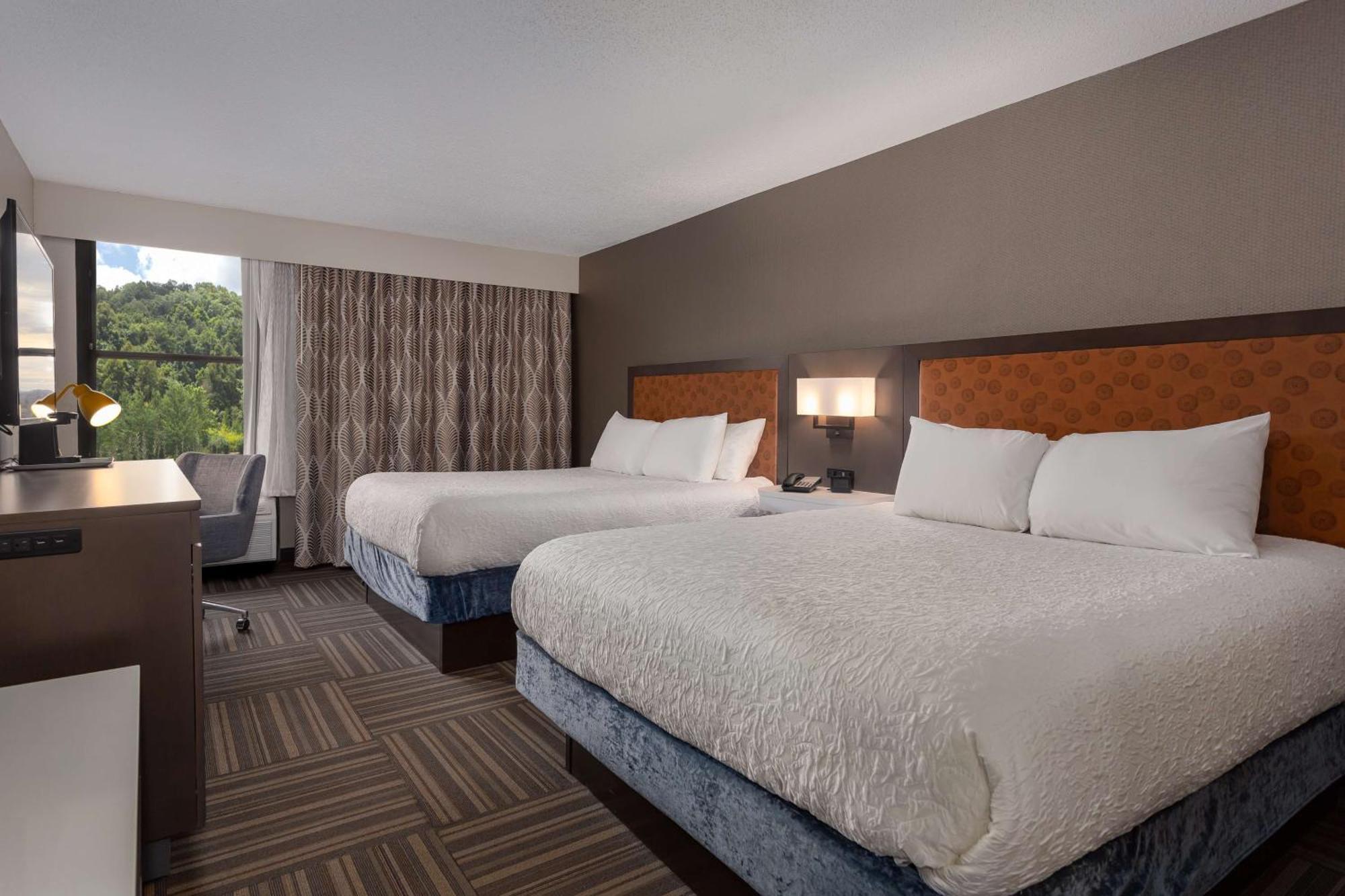 Hampton Inn Bristol Ngoại thất bức ảnh